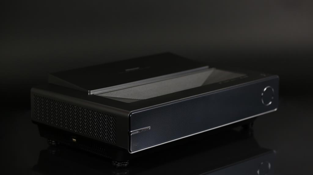 Hisense 90”-130” Trichroma 4K Laser Cinema | PX1-PRO